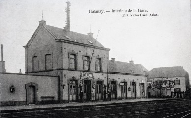 Halanzy-int + voyageurs.jpg